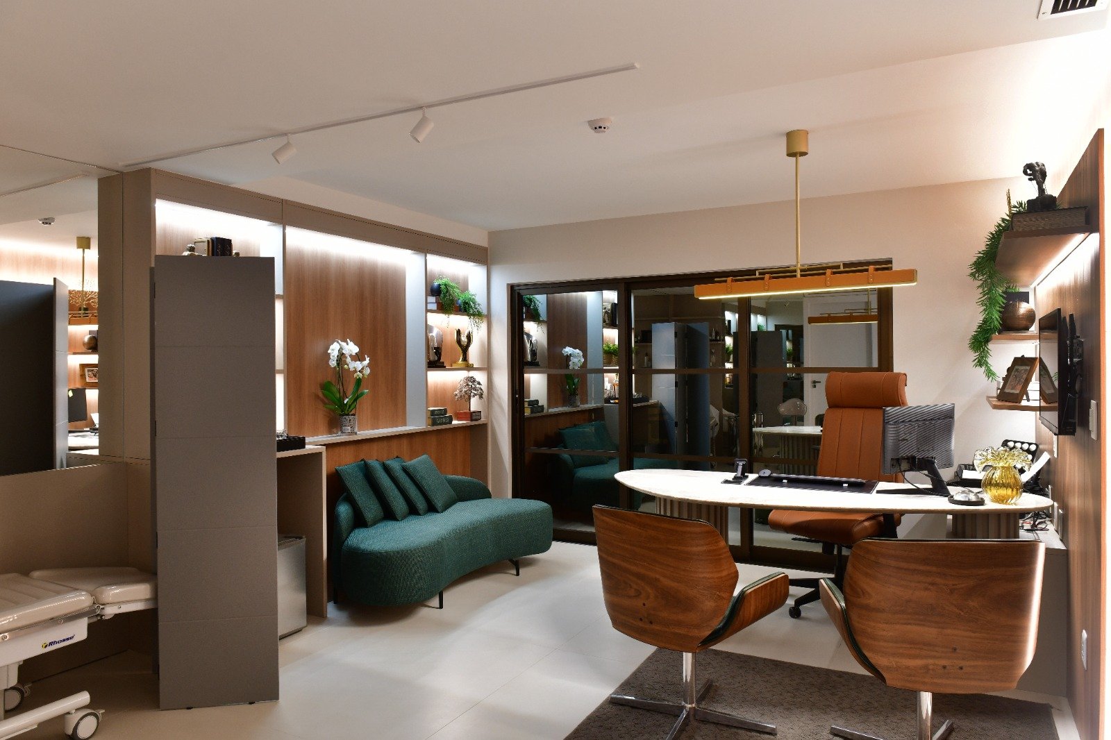 WhatsApp Image 2026-03-26 at 16.30.34 (1)