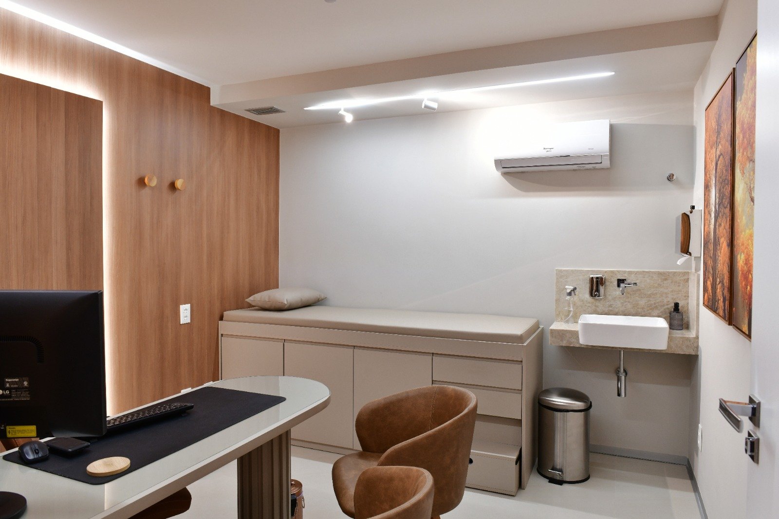 WhatsApp Image 2026-03-26 at 16.30.35 (3)